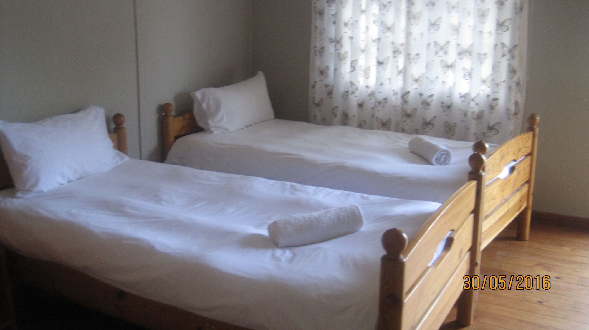 Blue Mountain Farm Lodge, Cabins & Cottages Свеллендам Экстерьер фото